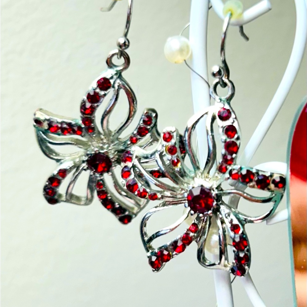 NWOT Silver Tone and Ruby Rhinestone Hawaiian Tropical Flower Earrings Handmade